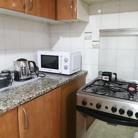 Albarsha 1 Hostel By Phm Dubai Bagian luar foto