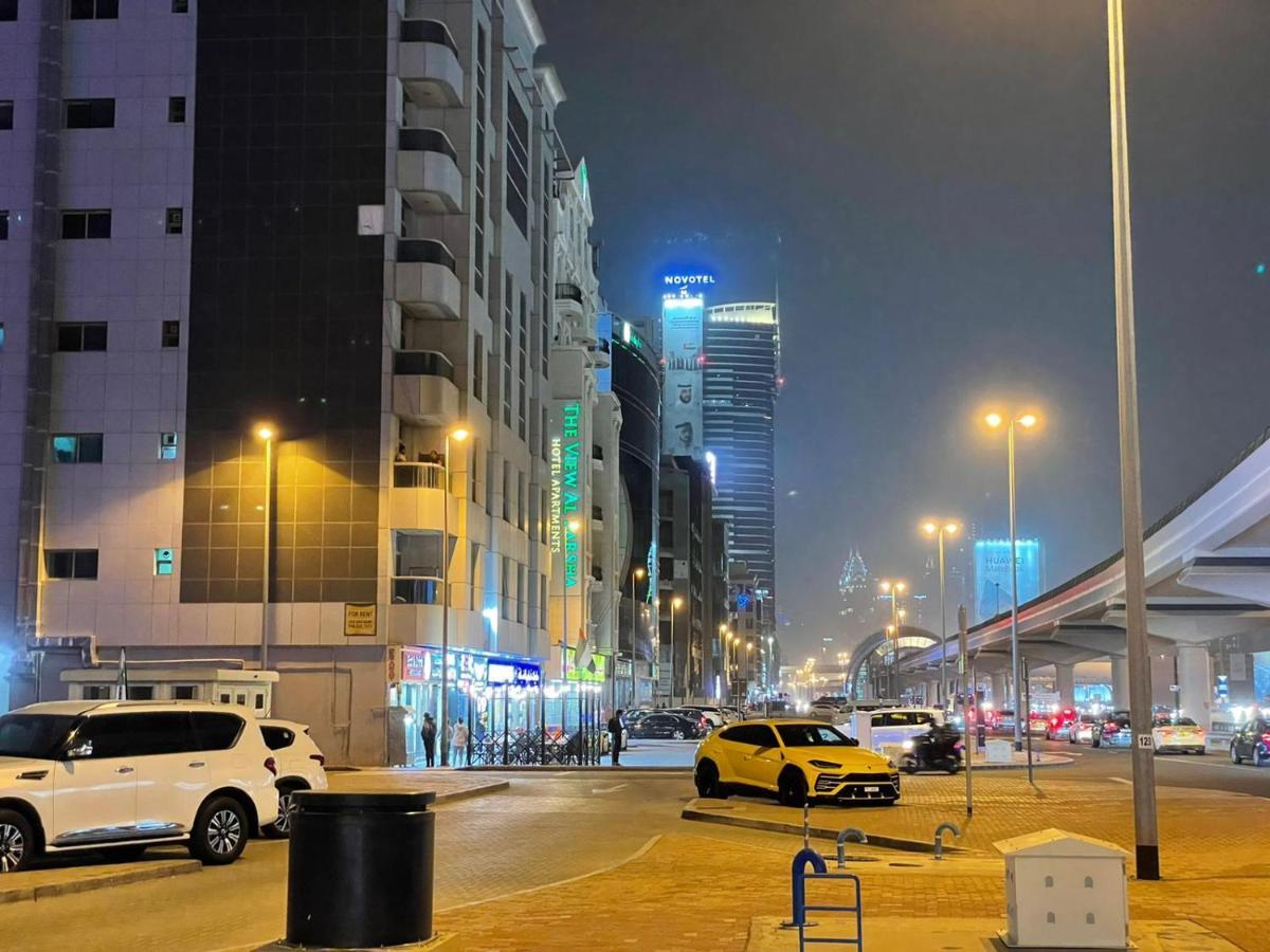 Albarsha 1 Hostel By Phm Dubai Bagian luar foto