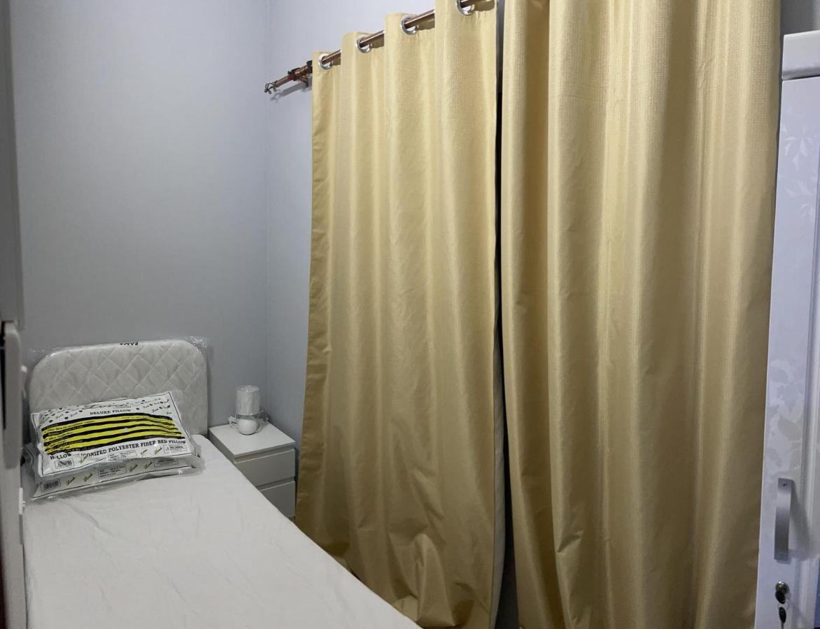Albarsha 1 Hostel By Phm Dubai Bagian luar foto