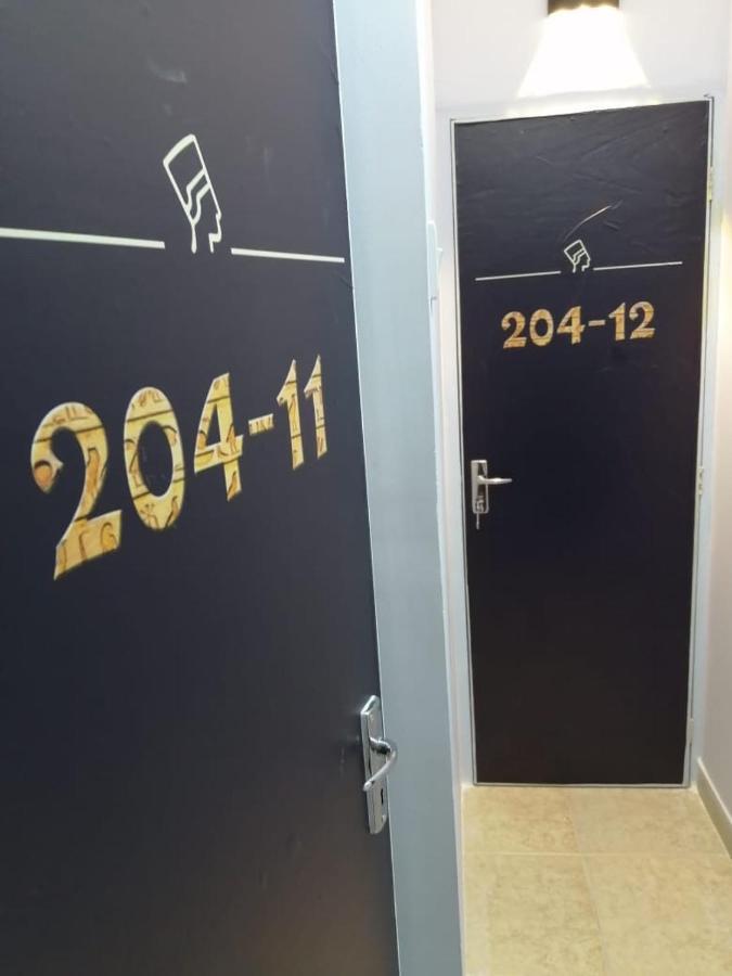 Albarsha 1 Hostel By Phm Dubai Bagian luar foto