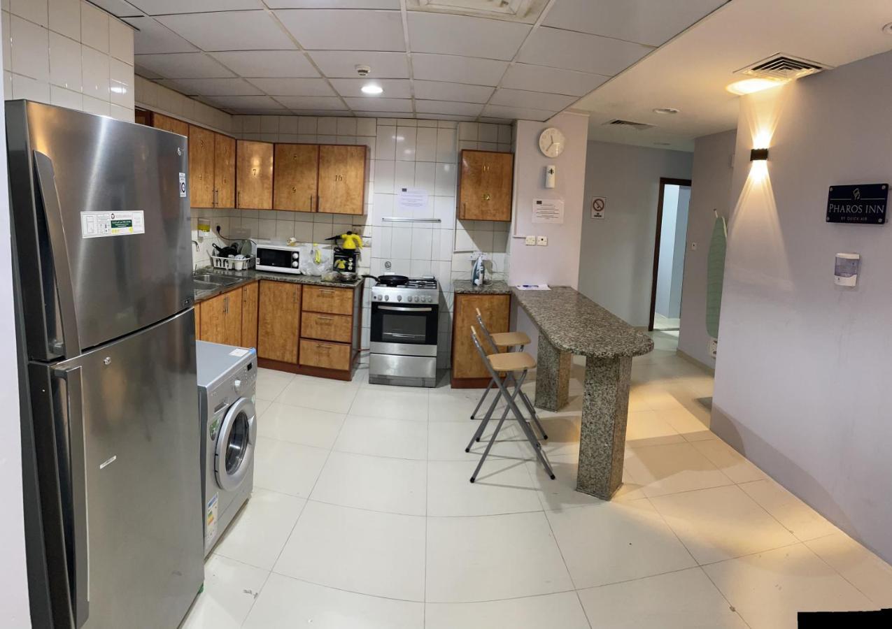 Albarsha 1 Hostel By Phm Dubai Bagian luar foto